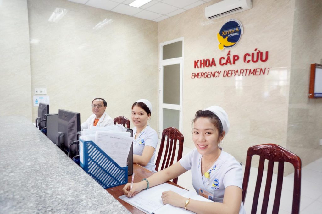 Khoa Cấp Cứu Bệnh Viện Đa Khoa Xuyên Á luôn sẵn sàng tiếp nhận, nhanh chóng xử lý các trường hợp khẩn cấp.