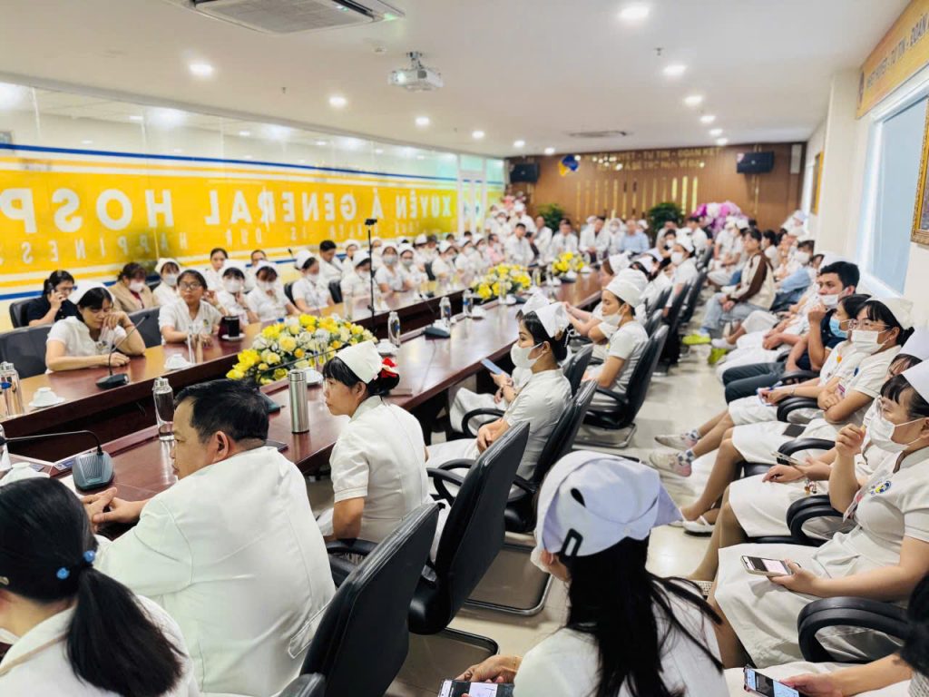 Hình ảnh buổi hội thảo vai trò của Holter điện tim trong thực hành lâm sàng
