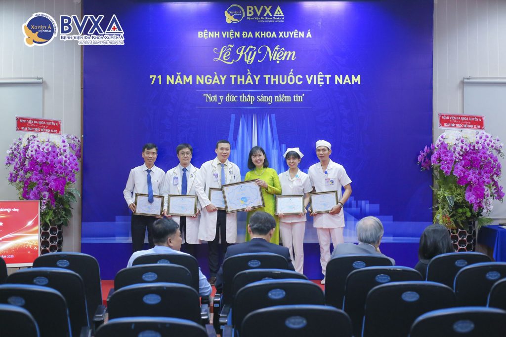 Hình ảnh buổi lễ 71 năm ngày Thầy thuốc Việt Nam