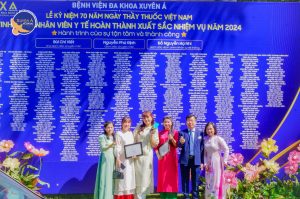Hình ảnh buổi vinh danh ngày Thầy Thuốc Việt Nam