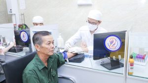 Hình ảnh buổi khám cựu chiến binh