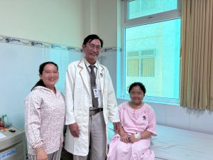 Hình ảnh bác sĩ và bệnh nhân