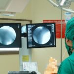 MÀN HÌNH TĂNG SÁNG – “TRỢ THỦ” ĐẮC LỰC TRONG PHẪU THUẬT KẾT HỢP XƯƠNG