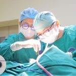 CHỦ QUAN VỚI RĂNG SÂU, THANH NIÊN 25 TUỔI PHẢI NHỔ CÙNG LÚC 3 RĂNG DO NANG XƯƠNG HÀM