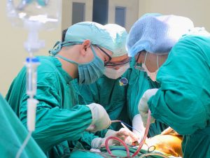 Hình ảnh quá trình phẫu thuật