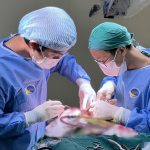 NAM SINH 17 TUỔI ĐAU ĐẦU, CHÓNG MẶT THƯỜNG XUYÊN DO U VÙNG TUYẾN TÙNG