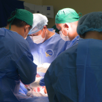 XỬ TRÍ HIỆU QUẢ GÃY LIÊN MẤU CHUYỂN XƯƠNG ĐÙI Ở BỆNH NHÂN LỚN TUỔI MẮC NHIỀU BỆNH LÝ NỀN PHỨC TẠP 