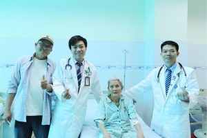 Hình ảnh bệnh nhân 89 tuổi khoẻ mạnh sau can thiệp đốt điện sinh lý