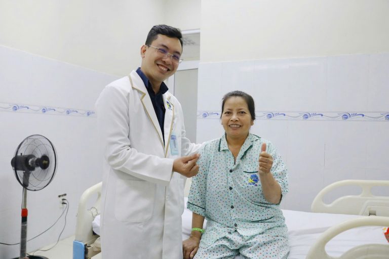 THOÁT NGUY CƠ CẮT CỤT CHI NHỜ KỊP THỜI CAN THIỆP NỘI MẠCH HÚT HUYẾT KHỐI