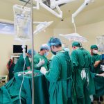GIÀNH LẠI SỰ SỐNG CHO NAM THANH NIÊN 20 TUỔI BỊ ĐA VẾT THƯƠNG THẤU NGỰC, RÁCH TĨNH MẠCH DƯỚI ĐÒN NGUY KỊCH