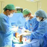 TƯỞNG PHẢI CẮT CỤT CHÂN, NGƯỜI ĐÀN ÔNG CAMPUCHIA GIỮ LẠI ĐƯỢC CHI NHỜ PHÁT HIỆN CĂN BỆNH HIẾM GẶP